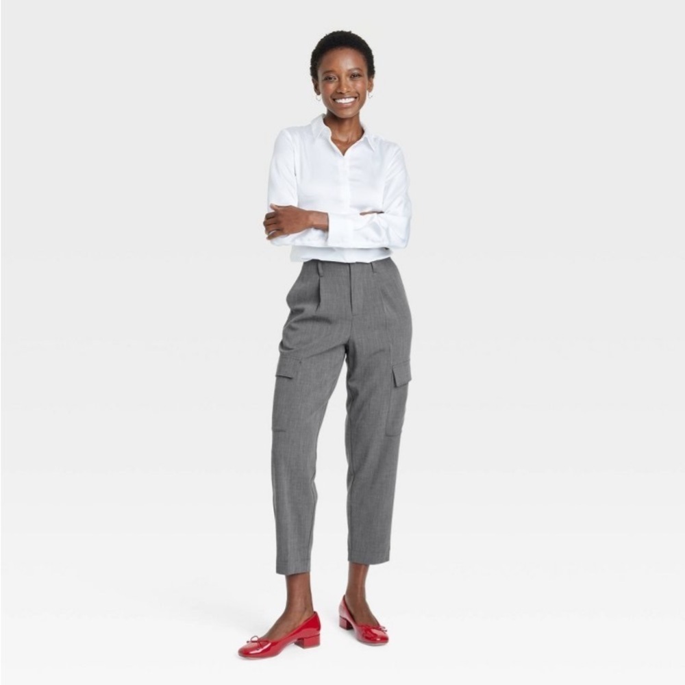 Women's High-Rise Tapered Ankle Cargo
Trousers - A New Day™ Gray new